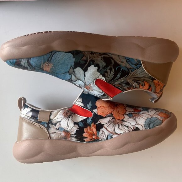 Onehorse Women's Slip-On Loafers - Picture 3 of 6